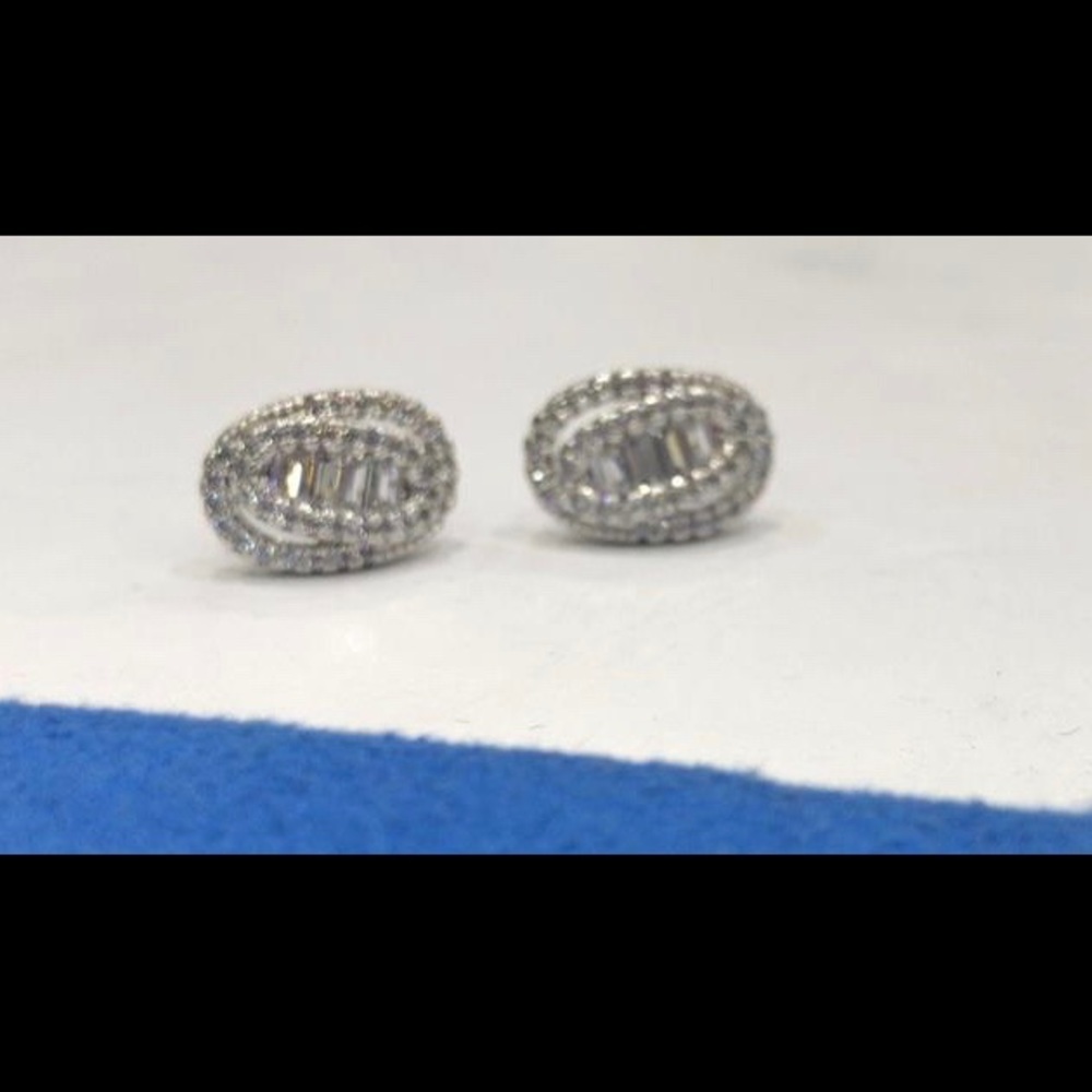 925 sterling silver baguettes studs